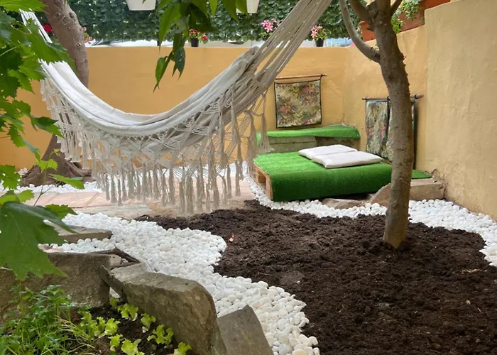 Algher Garden Paradise